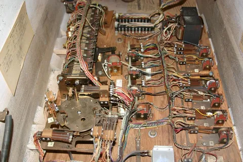 Inside Cabinet
