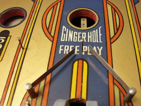 Free Play Hole*