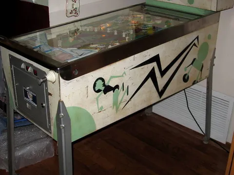 Cabinet - Right