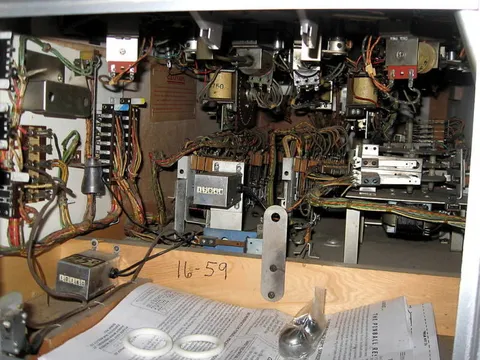 Inside Cabinet