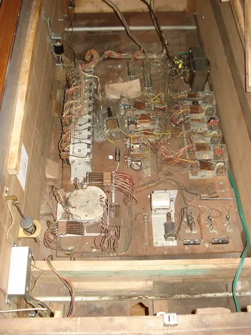 Inside Cabinet*