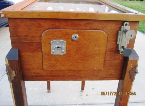 Cabinet - Front*