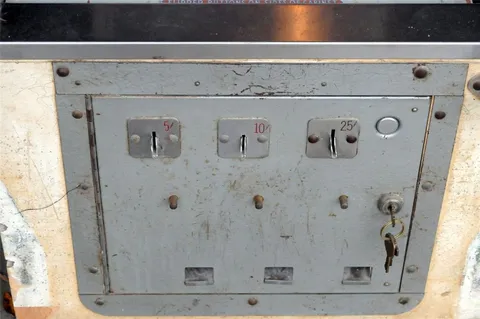 Cabinet - Front