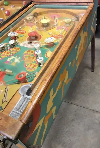 Cabinet - Right