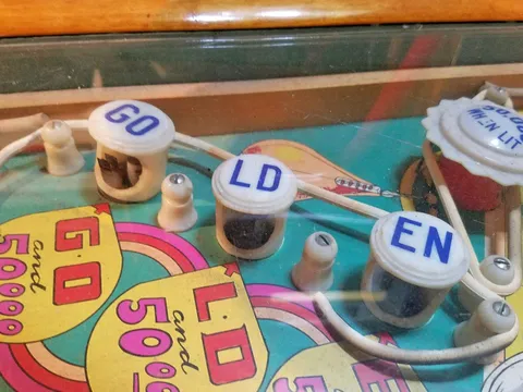 Playfield - Detail