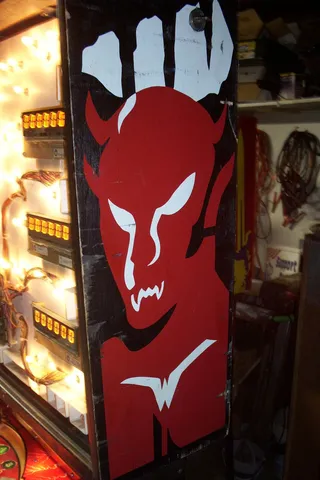 Backbox - Right