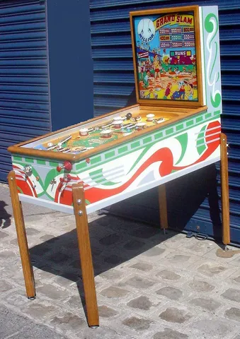 Cabinet - Right