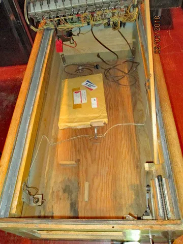 Inside Cabinet