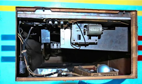 Inside Cabinet