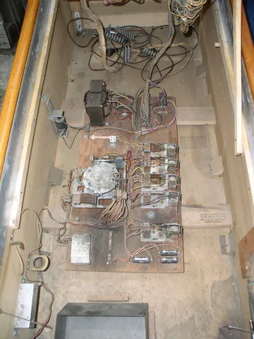 Inside Cabinet