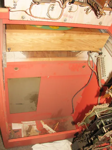 Inside Lower Backbox