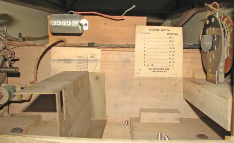 Inside Cabinet - Detail