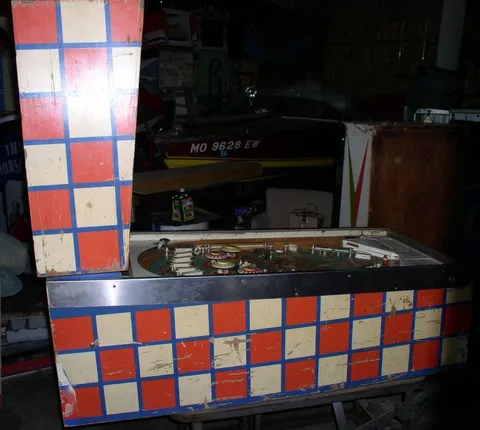 Cabinet - Left