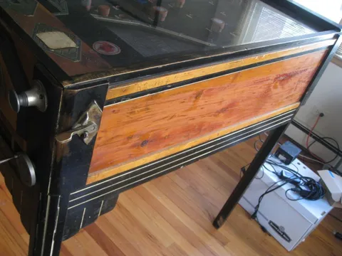 Cabinet - Right