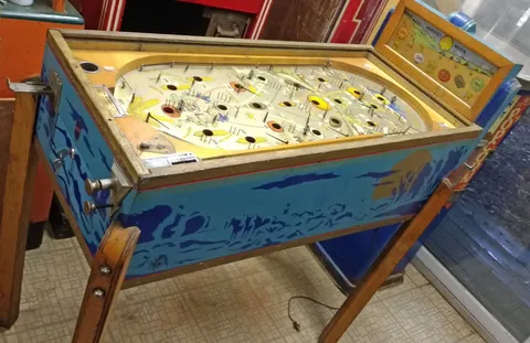 Cabinet - Right*