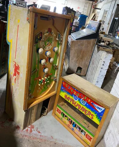 Cabinet - Right