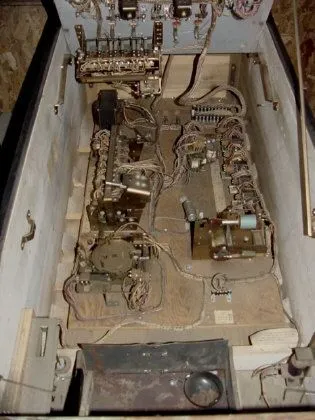 Inside Cabinet