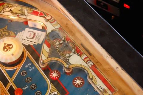 Illuminated Playfield - Detail*