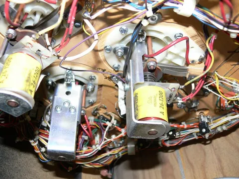 Pop Bumper Mechanism*