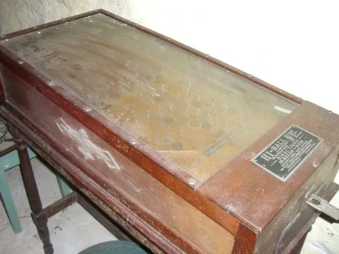 Cabinet - Left
