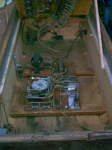 Inside Cabinet
