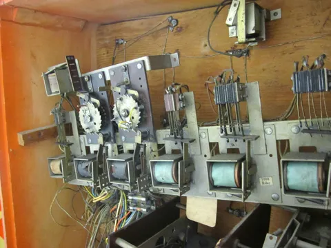 Inside Upper Backbox