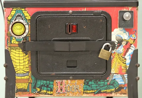 Cabinet - Front