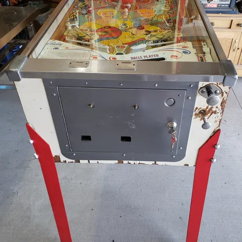 Cabinet - Front*
