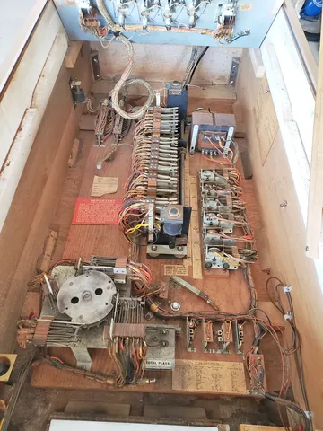 Inside Cabinet*