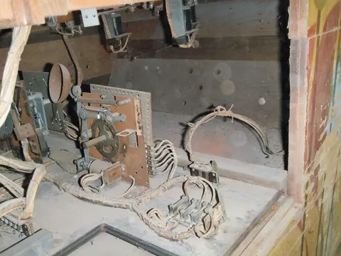 Inside Cabinet - Right