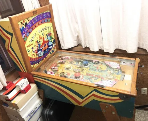 Cabinet - Left