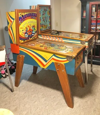 Cabinet - Relative Size*