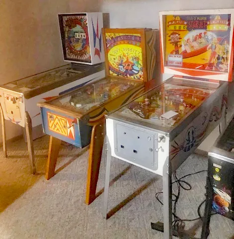 Cabinet - Relative Size*