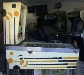 Cabinet - Left