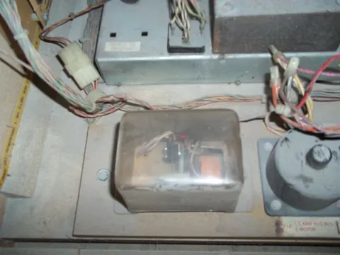 Inside Cabinet - Detail