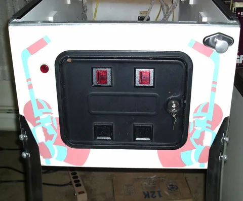 Cabinet - Front
