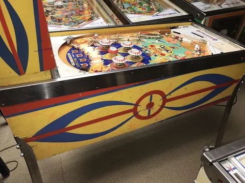 Sample Game - Cabinet - Left*