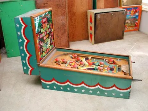 Cabinet - Left