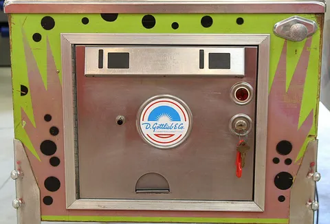 Cabinet - Front