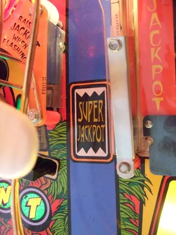 Early Production - Super Jackpot Insert*
