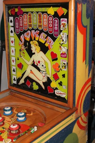 Backbox - Right