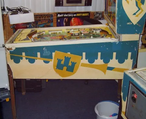 Early Production Cabinet - Right*