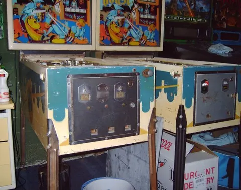 Early Production and Regular Production - Cabinet - Front*