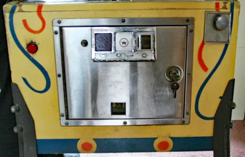 Cabinet - Front