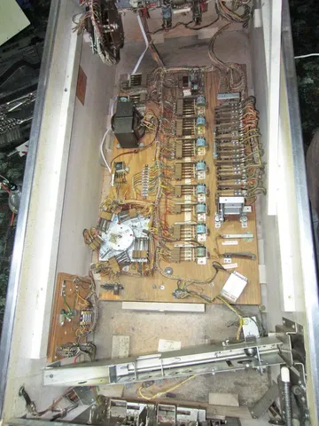 Inside Cabinet