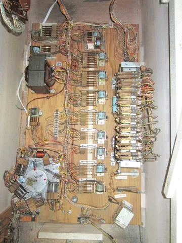 Inside Cabinet