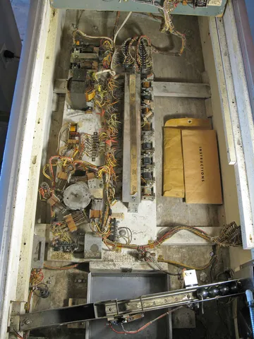 Inside Cabinet