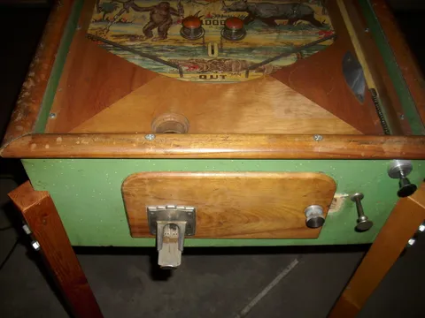 Cabinet - Front