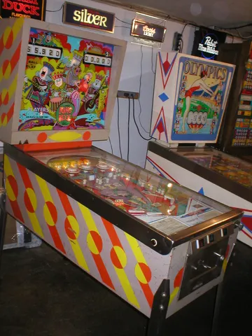 Cabinet Left