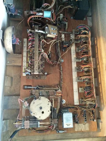 Sample Game - Inside Cabinet*